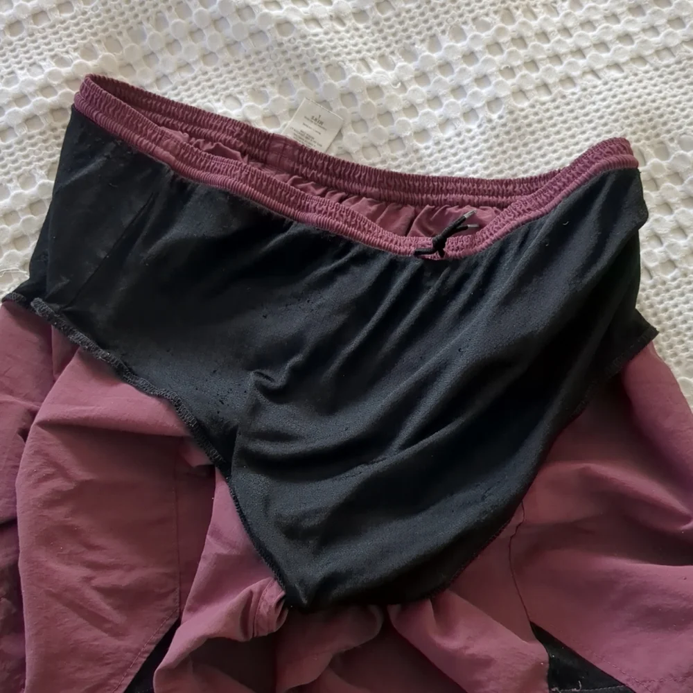 Patagonia Baggies Shorts Men's XL 6" Inseam 32" Waist Lined Maroon - Picture 3 of 8
